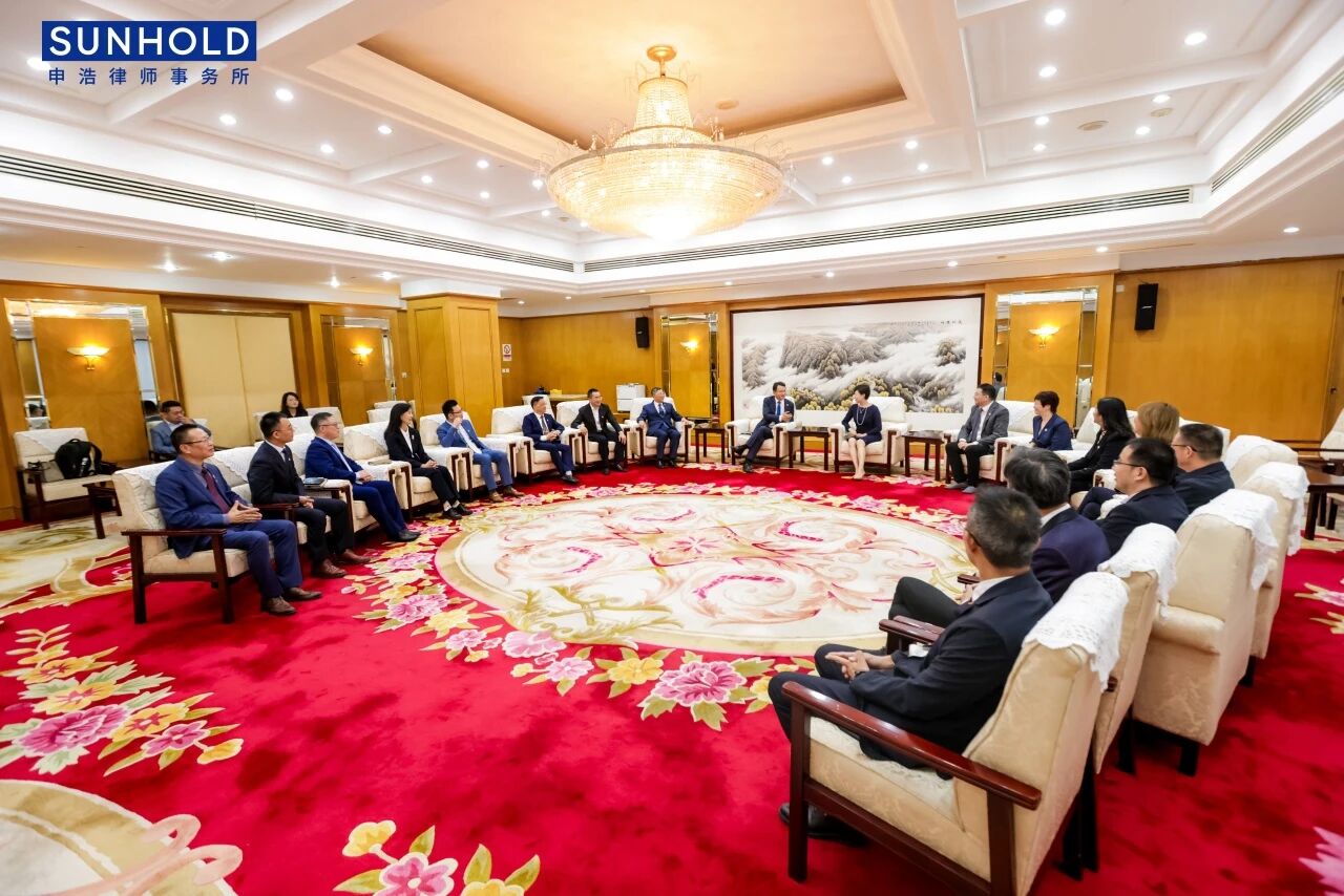 1759988618937178.jpg a79856b1e608f738159775953976346c.jpg